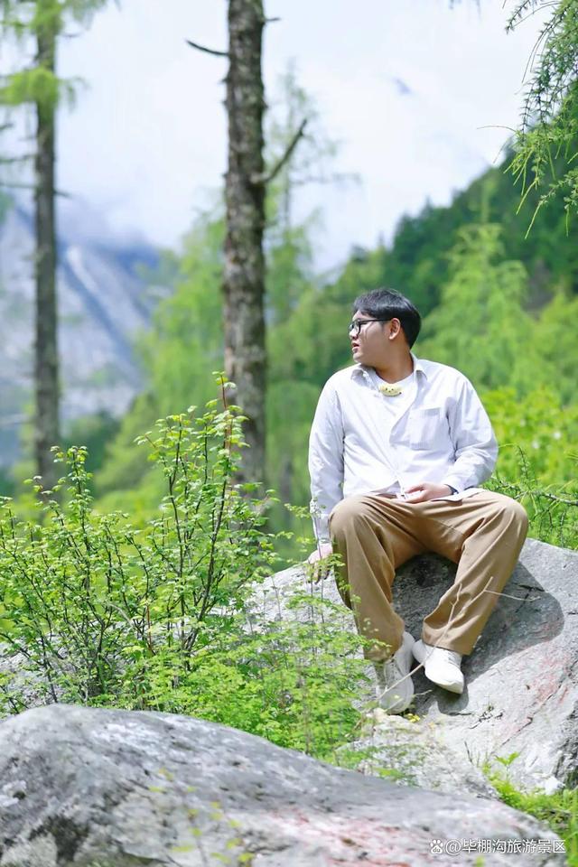 执清凉为笔！泰国百商团走进毕棚沟，共绘山水长卷！