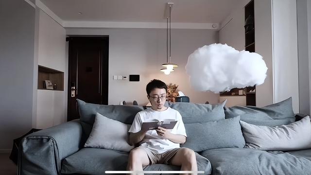 短视频极客迎黄金期，草根也能当极客，手搓科幻，把未来过成日常