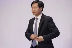 小米汽车和众泰汽车图片