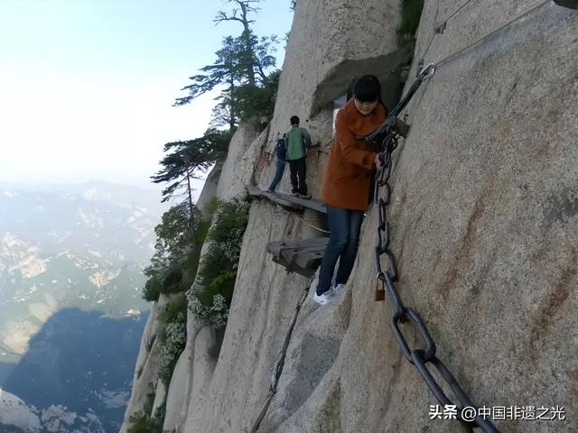 世界上最惊险的10个地方，中国竟然有3个！