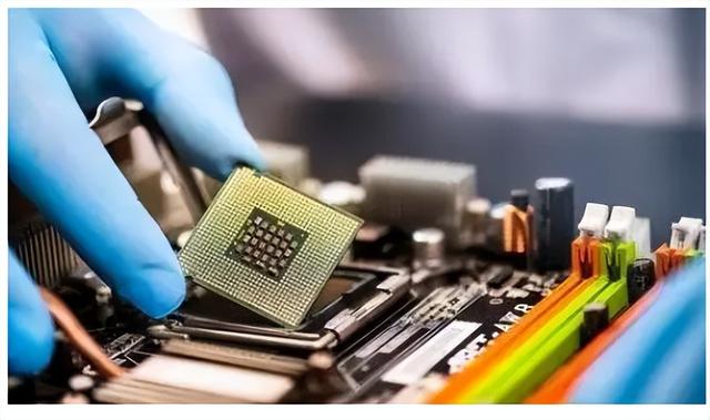 中荷磋商不欢而散，压力给到德国，德方电话打向北京