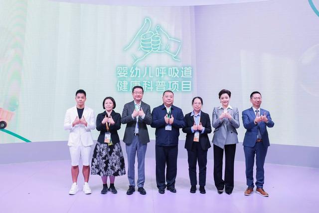 连续八届“全勤”！赛诺菲携乐唯初®中国首个真实世界研究数据亮相进博