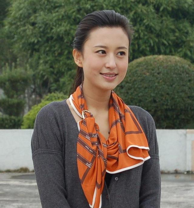 包养四个男人	，嫁给70岁富翁？央视女主持私生活谣言有多离谱？