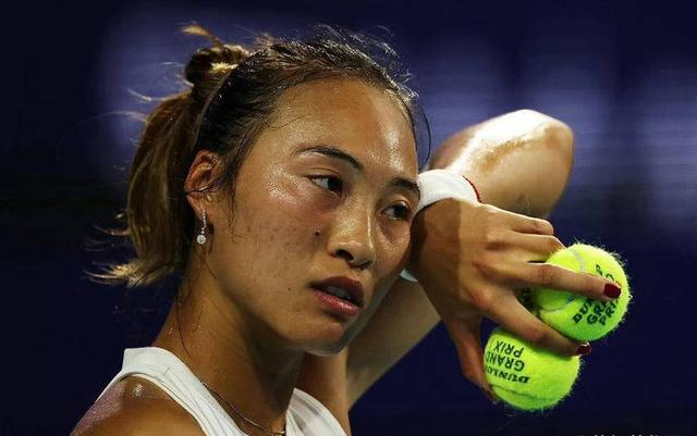 连续退赛80天，郑钦文再破天花板，让李娜和整个网坛“沉默”了