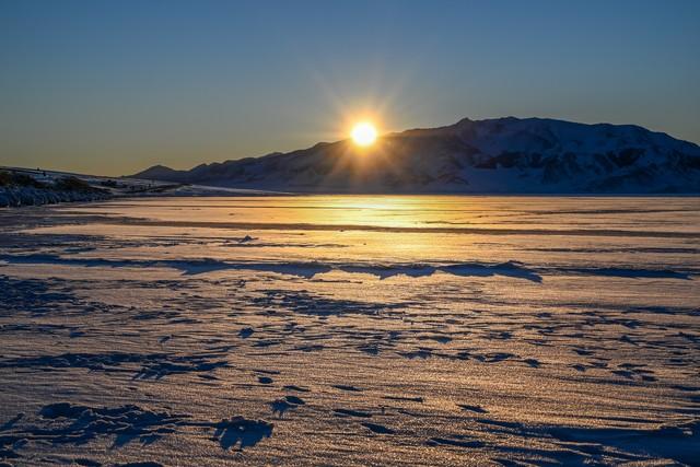 今日十月廿五，老话“十月廿五晴，遍地起坟头”，晴天有啥预兆？