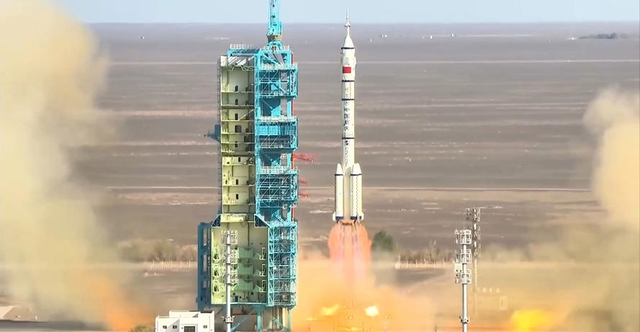 神舟二十一号成功发射！美国封锁失败，中国2030年前实现载人登月