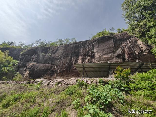 仙居县岩峰下村，一个消失的自然村，一片美丽的风景线