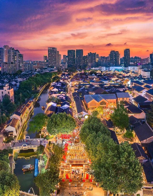 看足球，接好运，来天宁就对了!