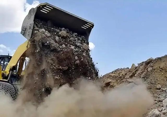 安世半导体反转!荷兰服软求谈,中方原则问题不让步