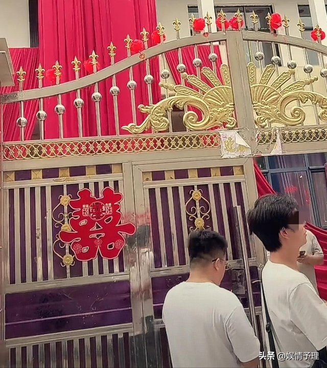 吃相太难看！借着婚礼“捞金”的百万网红小黑妮，终究是自食其果