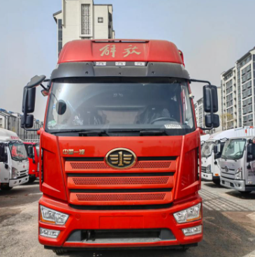 重拳封杀，出口暴跌：俄罗斯宣布禁售中国卡车，为何背后捅刀？