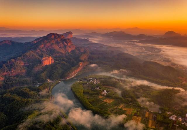 中国9座“天花板级”名山！去过3座算资深玩家，全去过的是神！