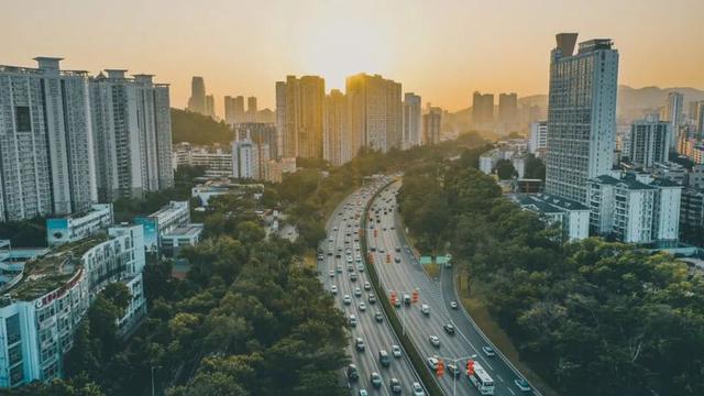 “宜居深圳”道路篇：山海与都市的交响