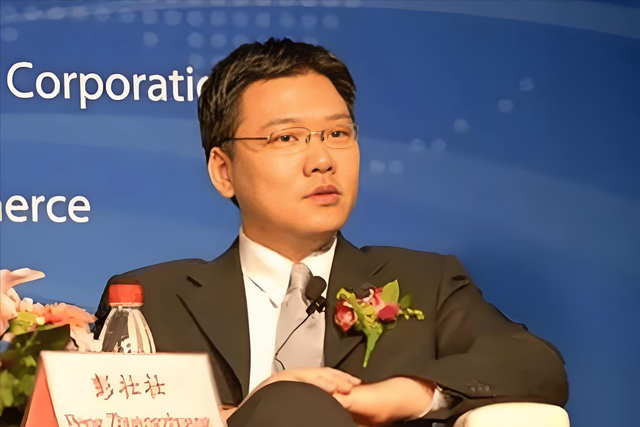 江姐独子彭云现居美国，妻子是毛主席夫人亲戚，儿子回北京任要职