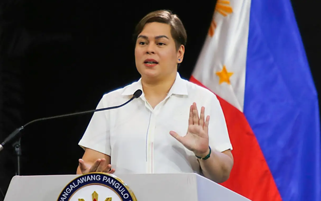 事情闹大了，马科斯遭红色通缉后，又接到弹劾案	，菲律宾要变天了