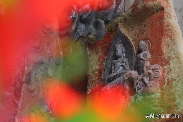 巴蜀石窟：内江东林寺摩崖造像