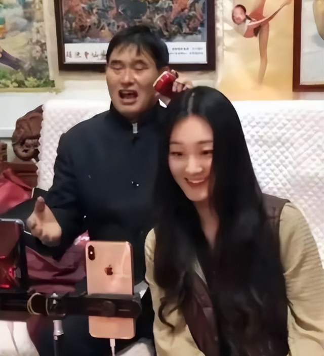 心比天高！离开大衣哥儿子后，陈亚男至今没醒悟，再婚要求离谱