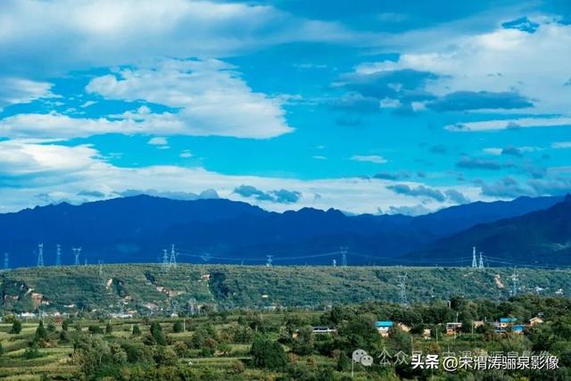 陕西渭南：天留山等南塬风光迤逦 清晰可见 宏伟大气