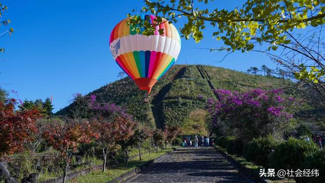 天然火山地质博物馆！腾冲 5A 景区 火山温泉 + 徒步解锁地质秘境