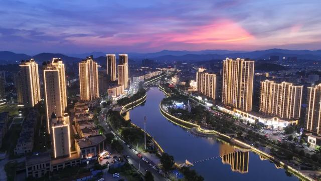 粉色落日、绚丽烟花!江西这里太浪漫了,你在现场吗?