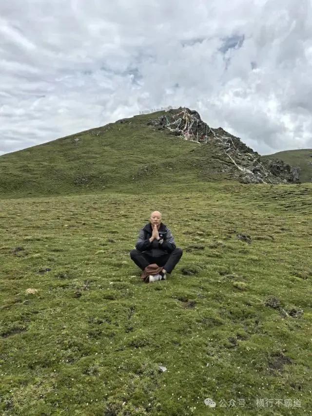 李铎:风景不在终点,全在路上 。严学章说:然。