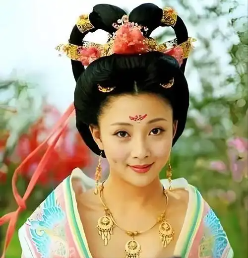 5位桃花眼女明星，个个勾人魂魄，尤其最后一位哪个男人能受得了