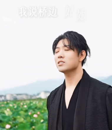 曝34岁知名演员已被枪毙！中国娱乐圈首例，倪大红、李雪健被牵连