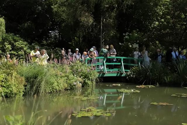 全球旅游业持续火爆，已超疫情之前