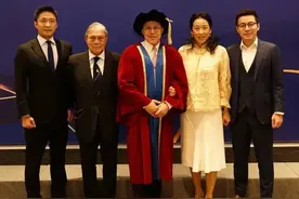 霍启刚三弟求婚成功，大哥二哥事业出色，他却才是霍家最幸福的图片