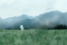 毁掉自己最狠的方式：长期一个人生活图片