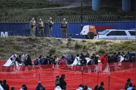 美国内战不会打响，但好日子到头了，更多魔幻的事情还将陆续上演图片