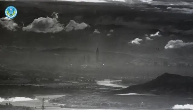 解放军再次围台，只差一步登岛，蒋万安急了，郑丽文回应语出惊人