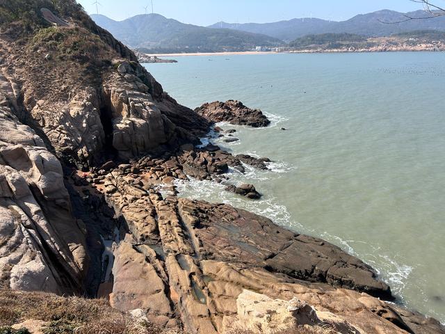 福建霞浦南线——海尾角、大小京沙滩、下尾屿海蚀洞、闾峡灯塔