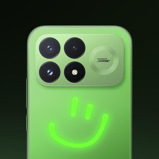 8580mAh+6.59英寸，刚公布的这小屏旗舰，我心动了