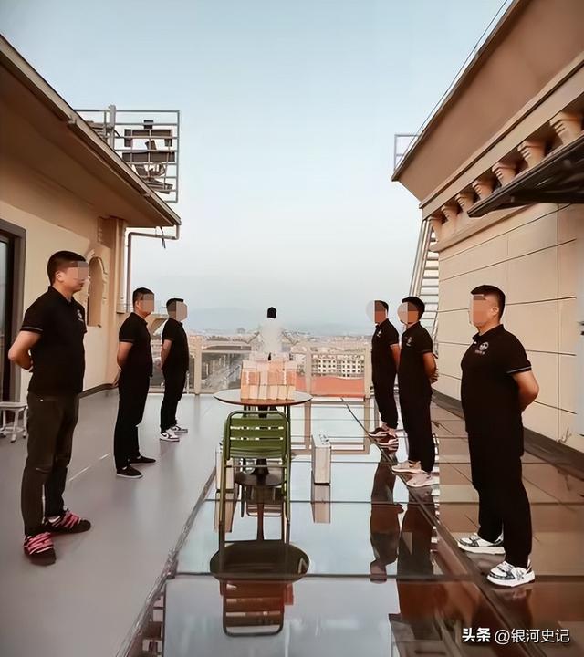 林强涉案989亿被抓！生活奢华超过中东富豪，妻子、父母也有责任