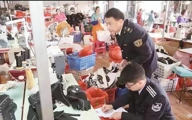 几乎全是假货！利润高达2400%	，咋消费者还前赴后继争相购买？