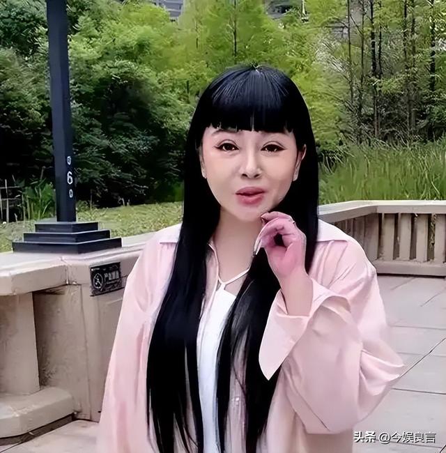 千百惠去世不到24小时，恶心一幕发生，黑料被扒，最后遗愿曝光
