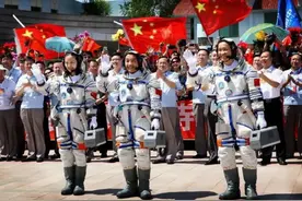 全球范围内，获批允许搭载嫦娥6号进行登月载荷任务的“4个国家”图片