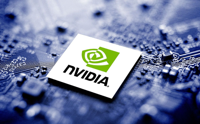 中国芯片被卡脖！英伟达市值破5万亿，中企该当如何破局？