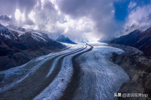 中国山河大地三重奏，美景天花板的极致浪漫，哪个是你心中的第一