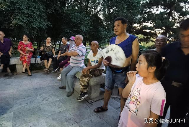免费鸡蛋背后，私域直播间正在“收割”老年群体的退休金！