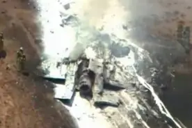 伊朗官宣击落F35俘虏女飞行员，现场照AI痕迹严重，以军直接证伪图片