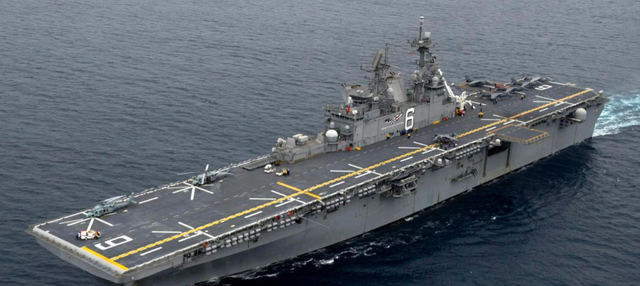 076型两栖攻击舰，第一次海试，电磁弹射，到底何时服役？