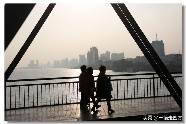 丹东鸭绿江断桥，定格惨烈历史瞬间（下）