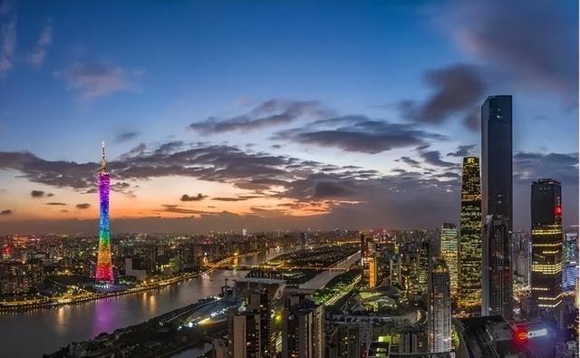 中国真正的国际大都市只有这7座，其他城市不要再争了，差距太大