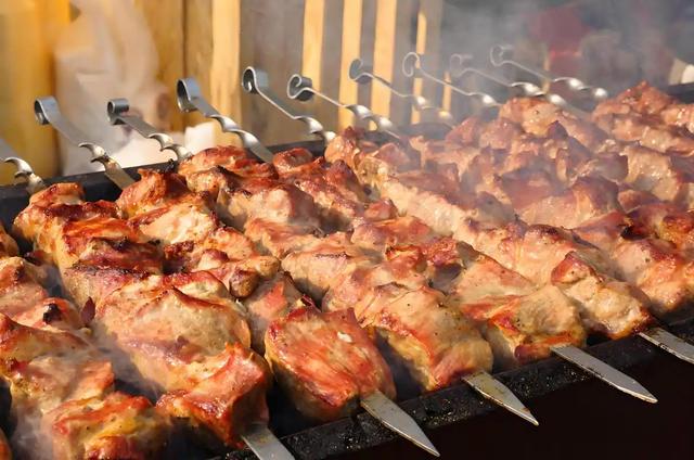 2700年前用孜然烤羊！新疆人“香料魂”藏不住，连意大利人都看懵