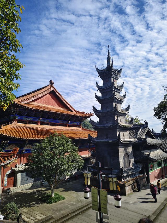 南行漫记：离开南充走G318到达遂宁，驻车圣莲岛营地