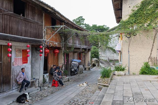 走遍福建古村落，霍童古镇一座因“石头”闻名的古村，名字都带石