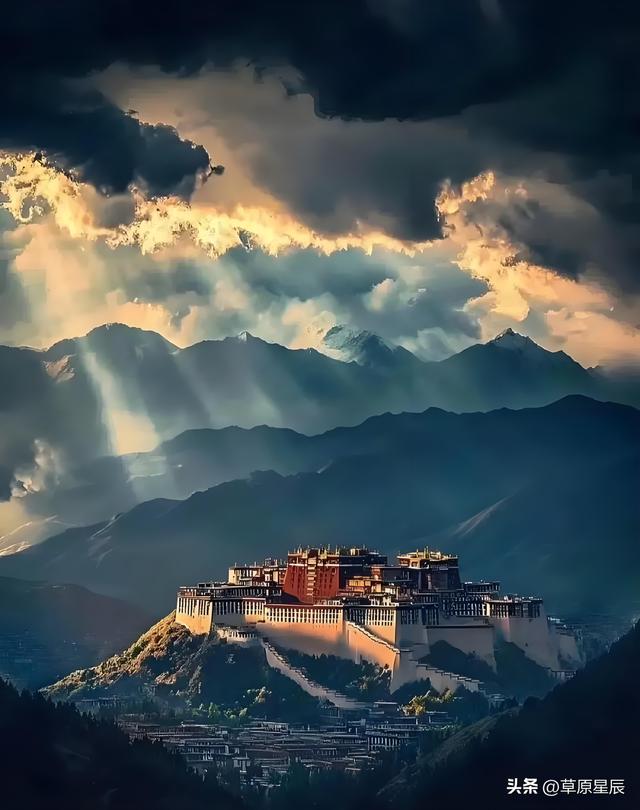 探秘圣域之巅——布达拉宫的历史传承与文化魅力