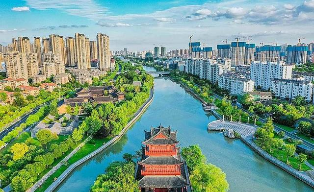 意大利人来淮安旅游，回国后摇头感慨：中国已经是超一等国家了